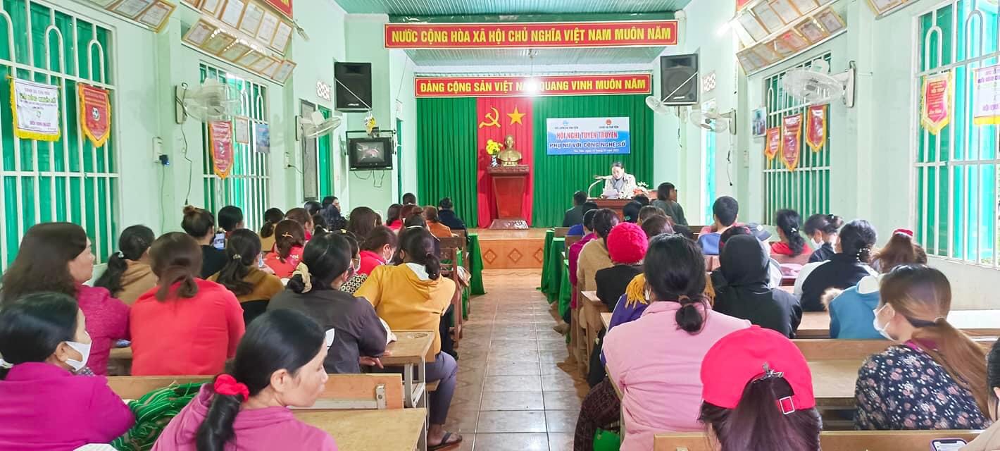 Phụ nữ Tân Tiến với công nghệ số