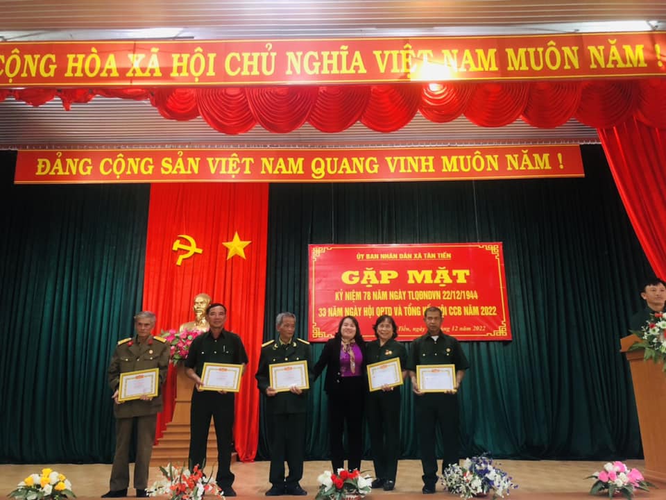 KỶ NIỆM 78 NĂM NGÀY THÀNH LẬP QUÂN ĐỘI NHÂN DÂN VIỆT NAM (22/12/1944-22/12/2022); 33 NĂM NGÀY HỘI QUỐC PHÒNG TOÀN DÂN (22/12/1989-22/12/2022 ) 