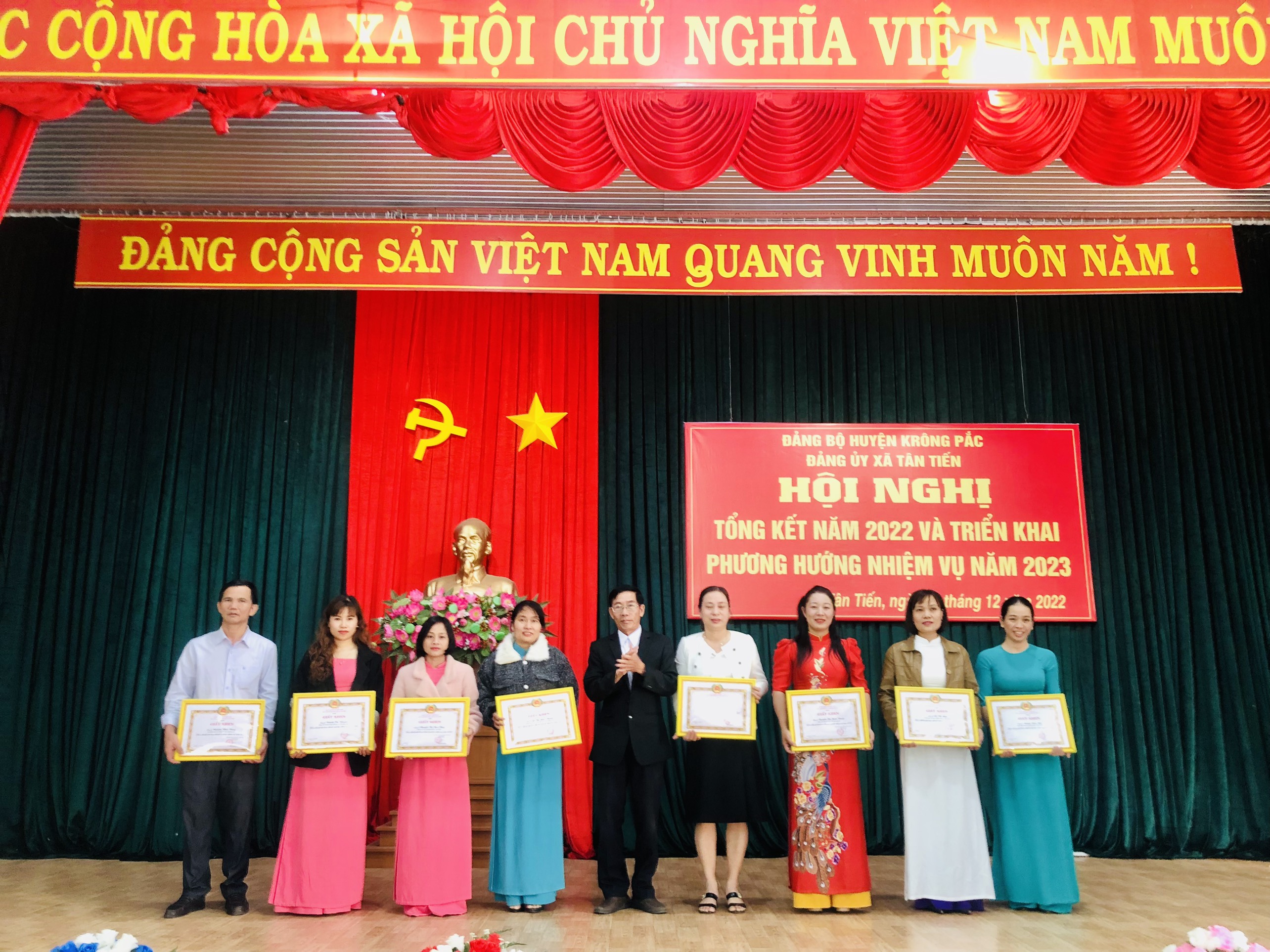 HỘI NGHỊ TỔNG KẾT CÔNG TÁC ĐẢNG NĂM 2022 VÀ TRIỂN KHAI PHƯƠNG HƯỚNG NHIỆM VỤ NĂM 2023